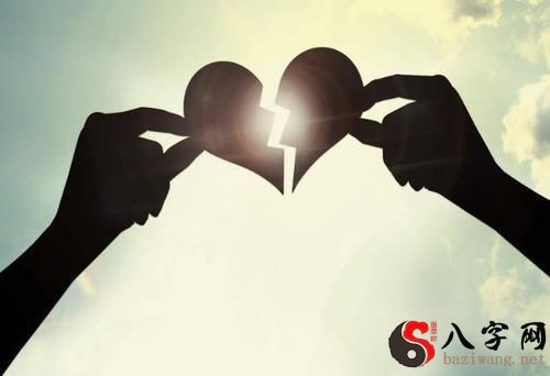 梦见自己女朋友背叛自己